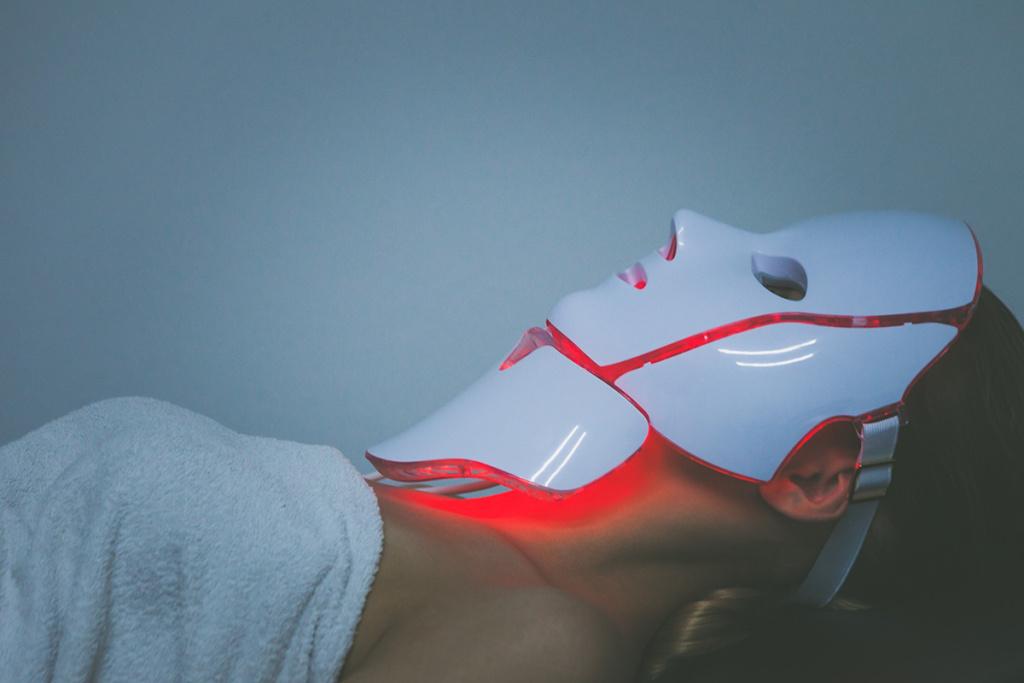 led face mask